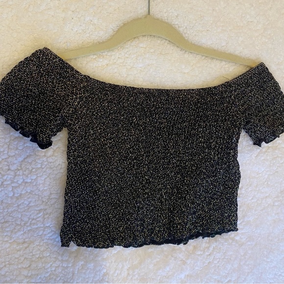 Black and silver metallic crop top By Topshop size small or 4 NWOT - Picture 2 of 5